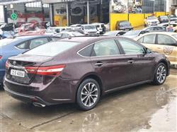 تويوتا أفالون